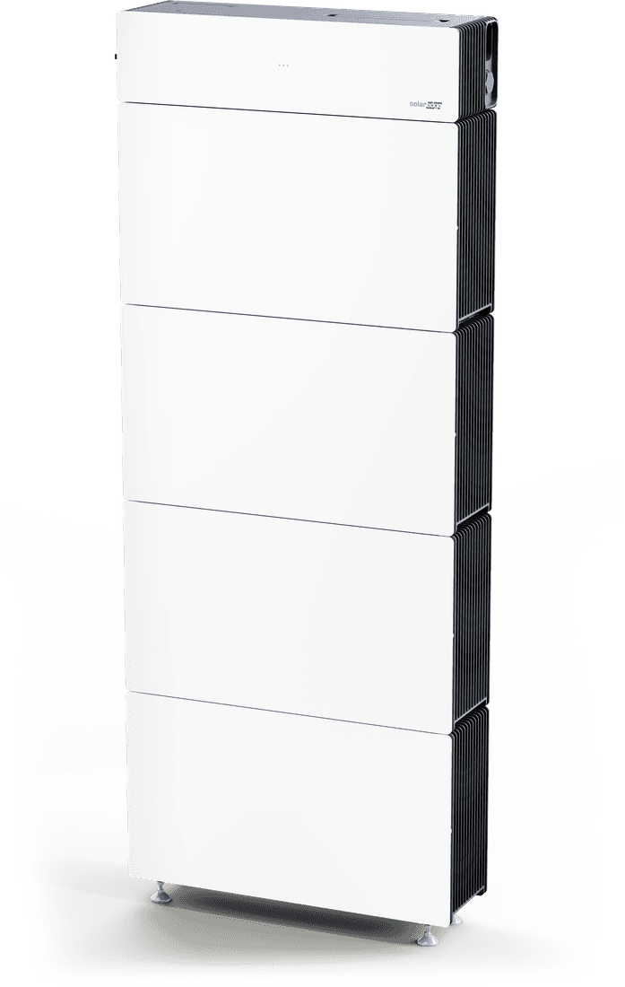 Speicherstapel aus vier SolarEdge-Nexis-Batterie-Blöcken mit Battery Link